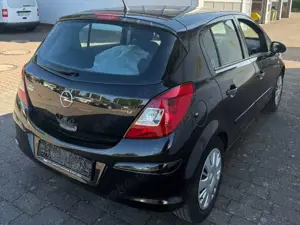 Opel Corsa Corsa 1.2 16V Cosmo