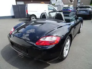 Porsche Boxster Bose Xenon Navi 18"Alu Leder Bild 4