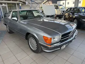 Mercedes-Benz SL 560 560 SL   R107 Bild 3