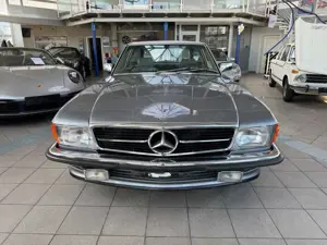 Mercedes-Benz SL 560 560 SL   R107 Bild 2