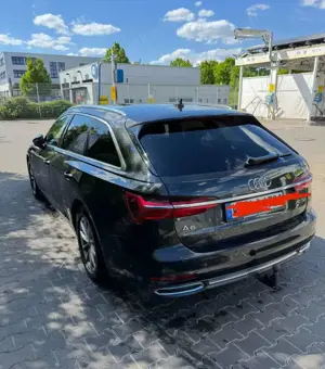 Audi A6 Avant 40 TDI S tronic sport Bild 2