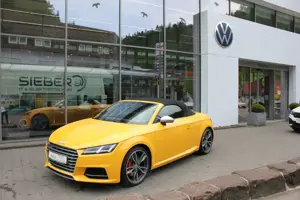 Audi TT Roadster TTS Roadster 2.0 TFSI quattro DSG
