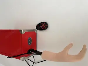 MAGIC MOTION Handjob Maschine mit Hand Masturbator Mann Bild 2