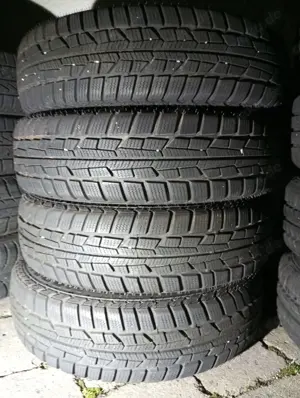 4 Winterreifen mit Felgen (Opel Corsa) 155 70 R13 75 T M&S (Schneeflocke)