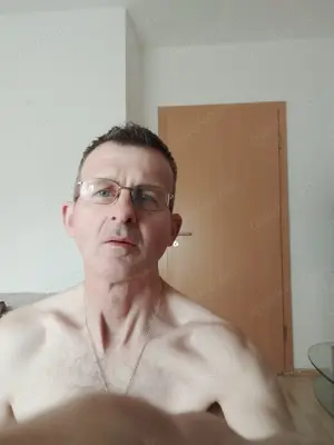Such eine Frau für Spass bin gebunden u 50 schlank u gross 