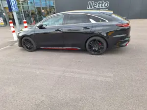 Dieses Auto steht zum Verkauf
