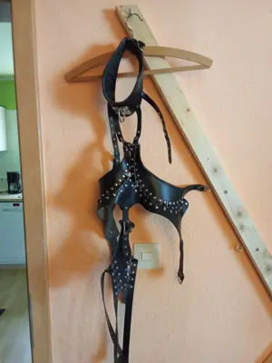 Leder harness für die Dame