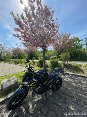 Kawasaki Z400 