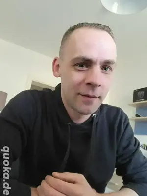 Junger Boy Anf. 30 sucht Dich reif für Aufregende Sex Dates 
