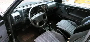 Golf GTI 16V Oldtimer, Bj 1989 schwarz Bild 3