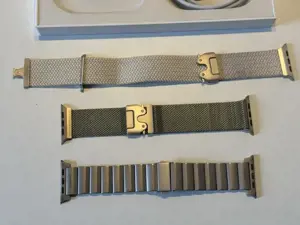 Apple Watch ultra 1 uhr mit 3 Armbänder und Zubehör + OVP Bild 4
