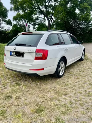 Skoda Octavia 2.0tdi Bild 2