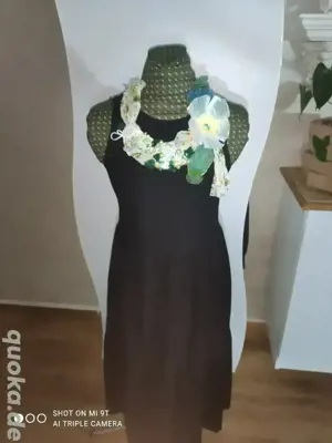 Hals Schmuck