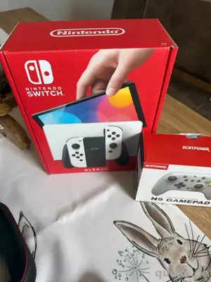 Nintendo Switch OLED Weiß 