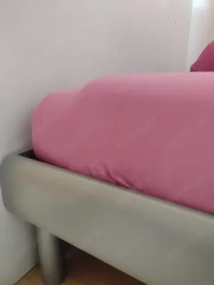 BETT - 160x200 - mit Lattenrost und Matratzen - qualitativ hochwertig