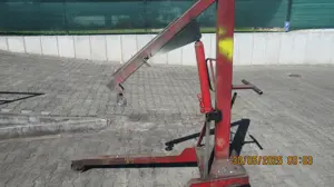 Kran   Motorheber Hydr. Werkstattkran Bild 2