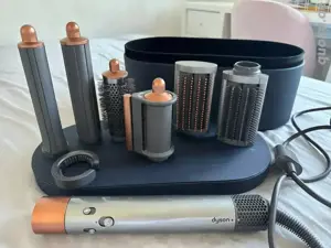dyson airwrap sehr gut erhalten