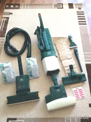 Vorwerk staubsauger kobold 122 + ET340 viel Zubehör  .