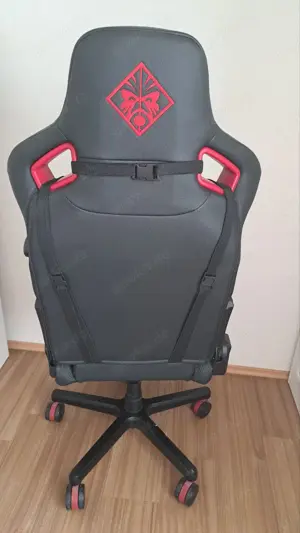 HP Citadel Gaming Stuhl (Bürostuhl, Schreibtischstuhl, höhenverstellbar, Lendenkissen, Kopfkissen) Bild 6