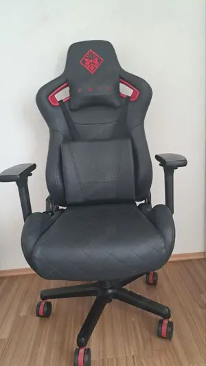 HP Citadel Gaming Stuhl (Bürostuhl, Schreibtischstuhl, höhenverstellbar, Lendenkissen, Kopfkissen) Bild 2
