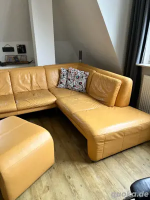 Ledercouch zu verschenken