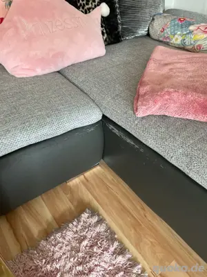 Sofa ohne Kissen zu verschenken Bild 3