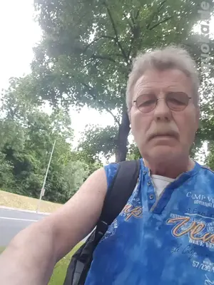 zierliche oder sehr schlanke weibliche Erziehungsberechtigte  in Suhl Aue 2 gesucht