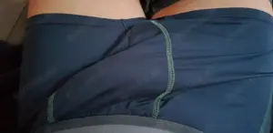 Welche sie hätte Lust mir zuzusehen?Würde mich gerne outdoor vor einer Frau zeigen.  Anfassen gerne.