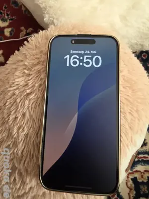 Ich habe eine I Phone 15 pro max zum verkaufen 