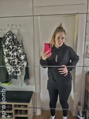getragene Klamotten von Jenny auf Anfrage 