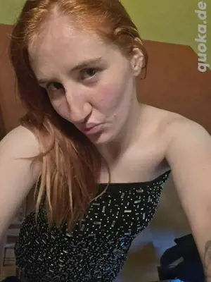 Getragene Klamotten und Schuhe  von Jenny auf Anfrage   