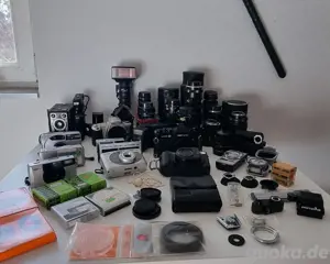 Konvolut Kameras, Objekte, Zubehör & Film Equipment | Nachlass | Sammlung