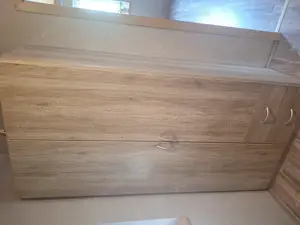 Kleiderschrank sehr gut erhalten  Bild 2
