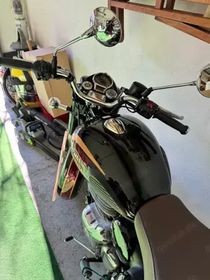 Motorrad Royal Enfield Classic 350 Bild 5