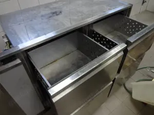 Gastro Edelstahl Barkühltisch 4 Schubladen Kühlung Bild 2
