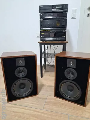 HiFi Komplettanlage AKAI ,Verstärker,Lautsprecher,Kassettendeck.