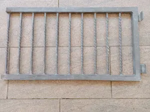 Gartenzaun Zaun Metallzaun Maschendraht Metall verzinkt