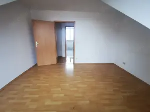 Kernsanierte 2 Zimmer Wohnung, Kapitalanlage mit stabiler Rendite Bild 3