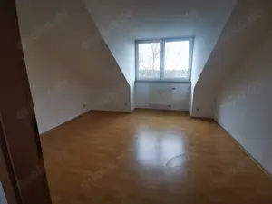 Kernsanierte 2 Zimmer Wohnung, Kapitalanlage mit stabiler Rendite Bild 2