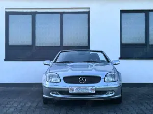 Mercedes-Benz SLK 230 KOMPRESSOR | TOP | Xenon | Magmarot Bild 4