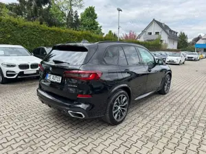BMW X5 xDrive 45 e MSport*Panorama*Kamera*Luftfederu Bild 5