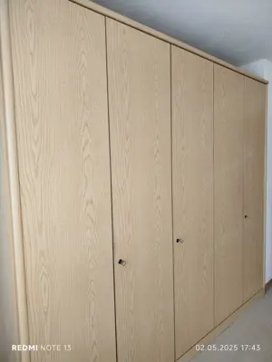 Schlafzimmerschrank 