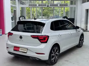 Volkswagen Polo VI R-Line DSG+Panoramad.+ACC+LED Bild 5