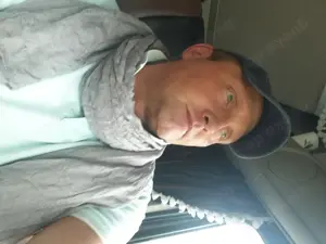 Trucker sucht paar oder sie im Raum Übach 