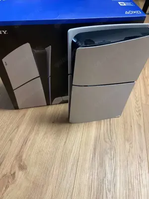 PS5 digital in neuwertigem Zustand