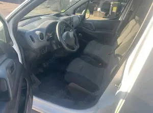 Peugeot Partner Van BJ 2018