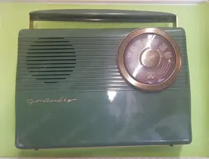 Röhrenkofferradio Boy Junior Standard von Grundig 50ger Jahre