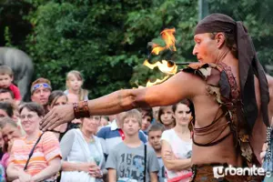 Dschungelshow - Kleine Feuershow mit Schlangenshow