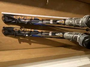 Skiset zu verkaufen