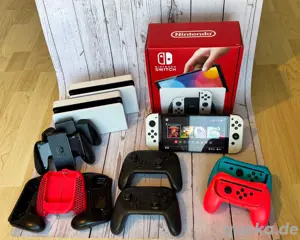 Nintendo Switch OLED mit grossem Zubehörpaket, Zelda-Spiel und Tasche